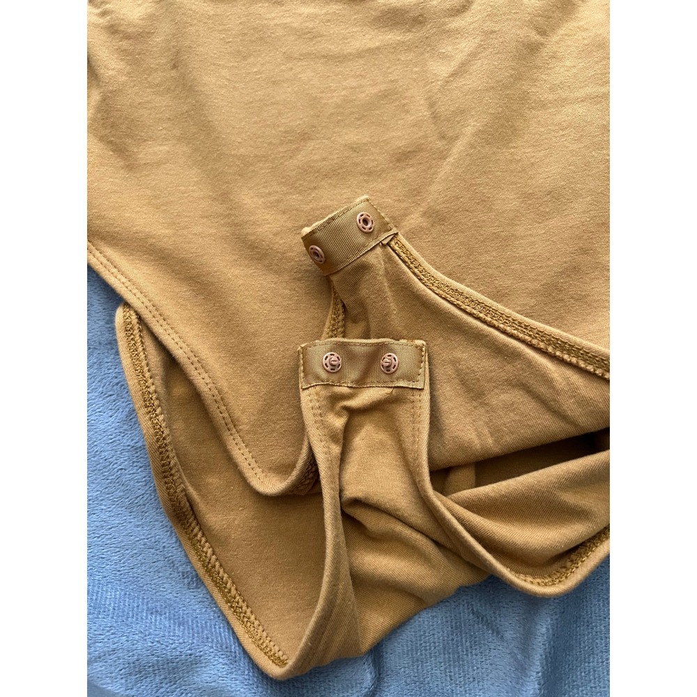Old Navy Womens Square Neck Sleeveless Bodice Bodysuit Mustard Yellow Medium - Picture 7 of 8